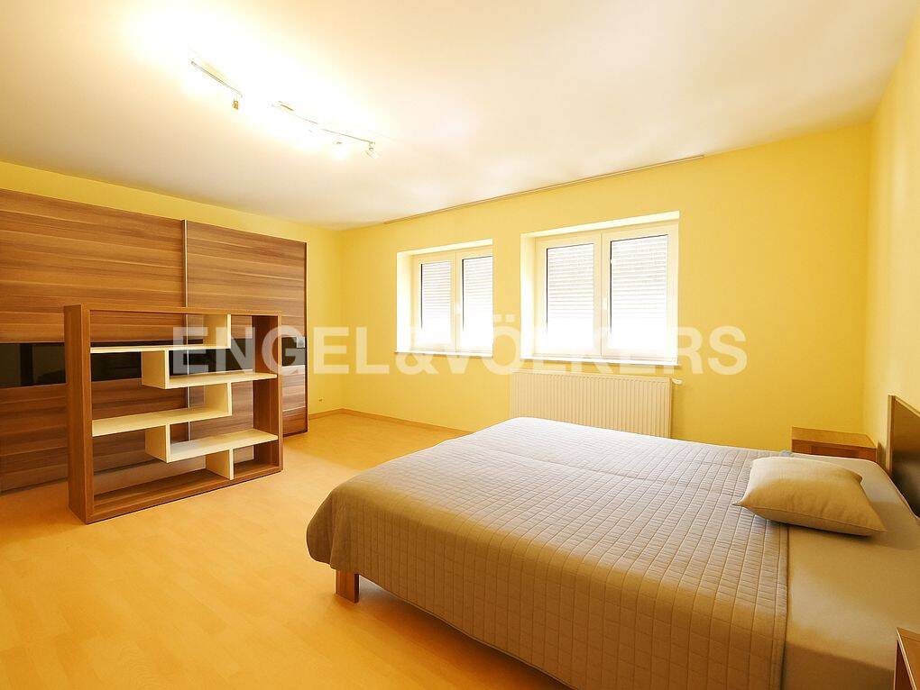 Ein Einfamilienhaus als Rückzugsort der Ruhe und Entspannung! – Sulzheim – Vorschaubild 3