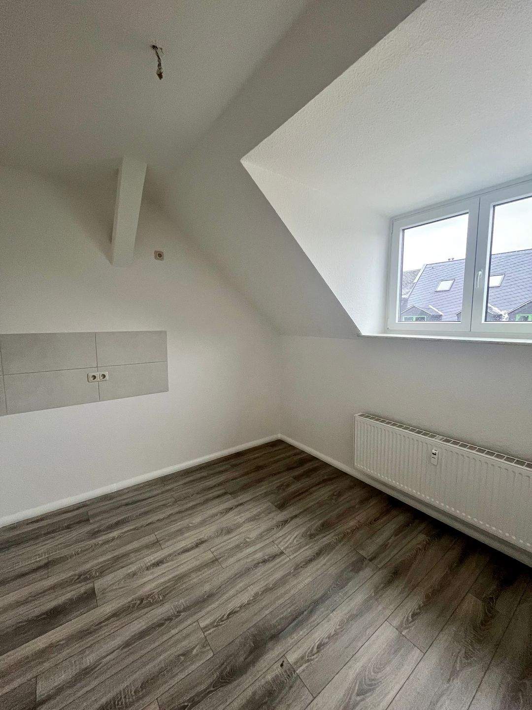 Ihre Traumwohnung! frisch renovierte 2-Raum Maisonette Wohnung – Chemnitz – Vorschaubild 6