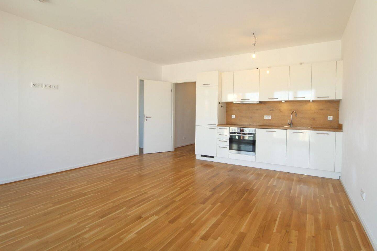 Helle 2 Zimmer mit EBK und Balkon in ruhiger Seitenstraße! – Leipzig – Vorschaubild 4