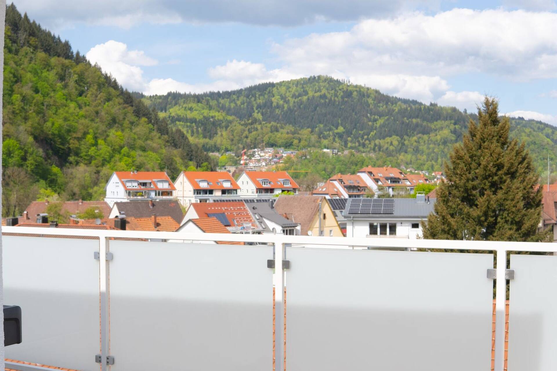 Mehrfamilienhaus in 79183 Waldkirch mit 281,62 m² kaufen