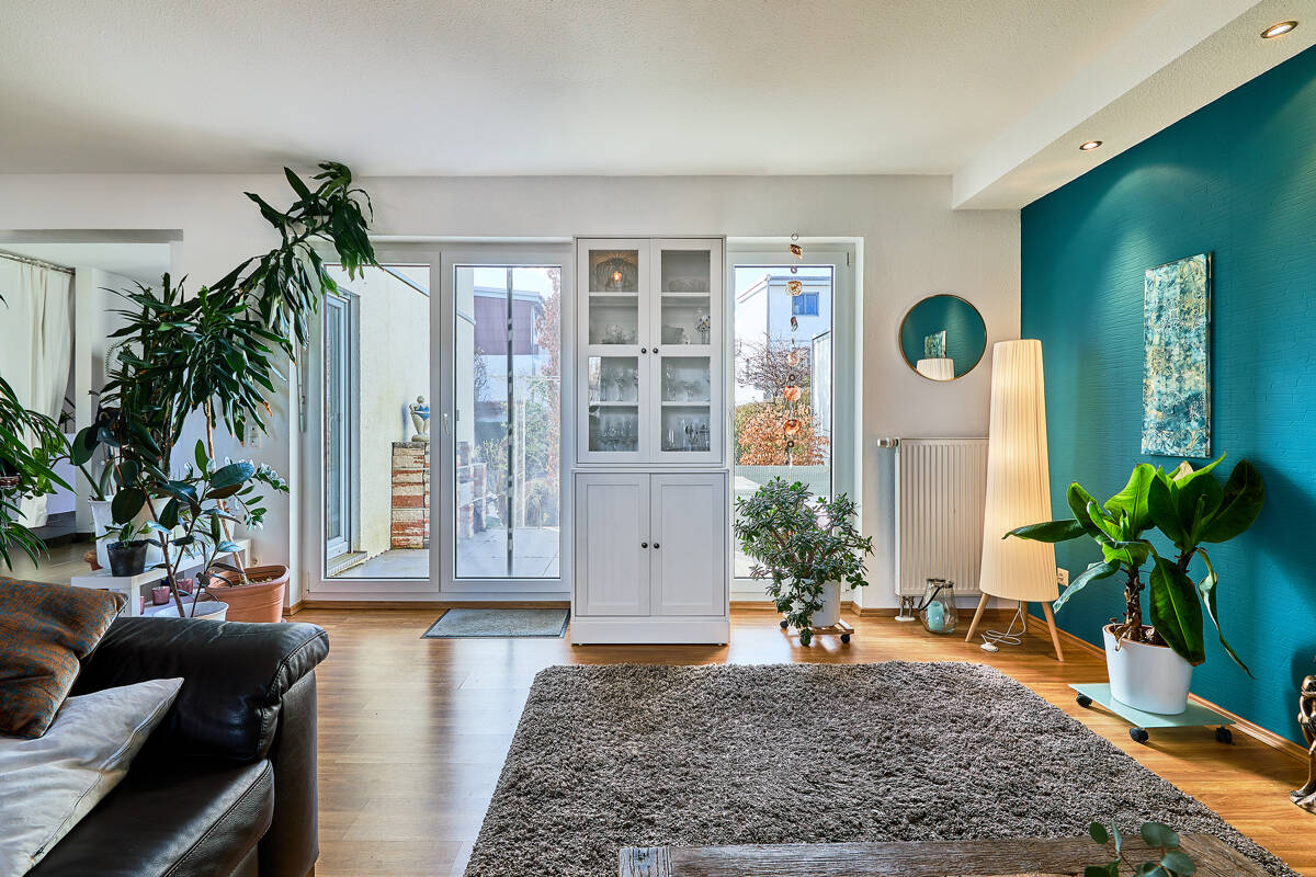 GROßZÜGIGE DOPPELHAUSHÄLFTE MIT ENERGIEKLASSE A! Optimal für eine Familie in Wiesbaden-Auringen – Wiesbaden – Vorschaubild 4