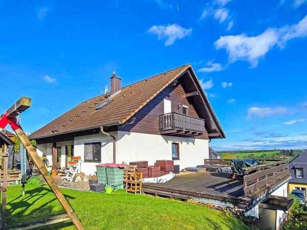 Etagenwohnung in 07907 Schleiz mit 137,48 m² kaufen