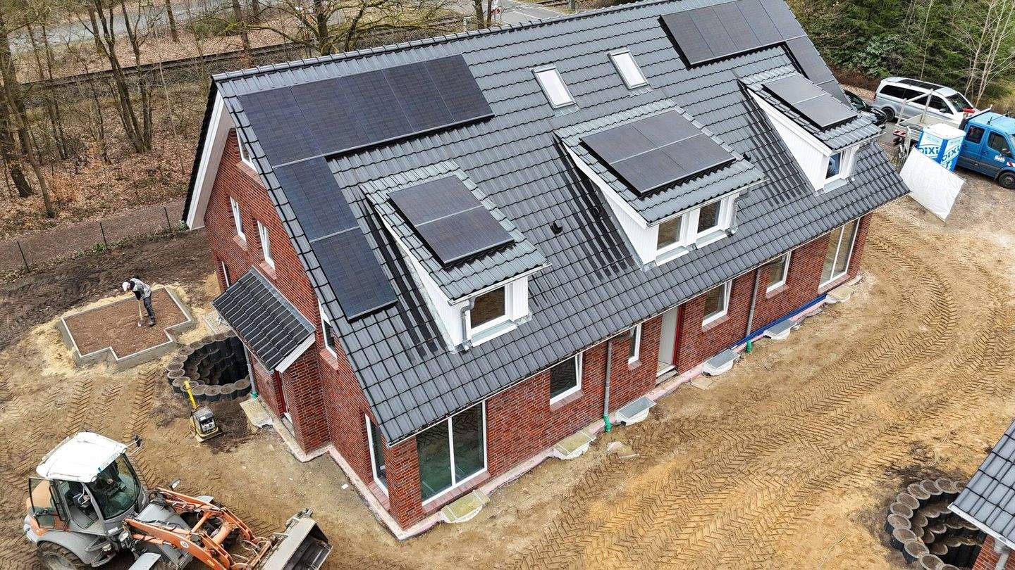 ***MODERNES MITTELREIHENHAUS IM ATTRAKTIVEN NEUBAU ZU VERMIETEN*** – Buchholz in der Nordheide – Vorschaubild 4