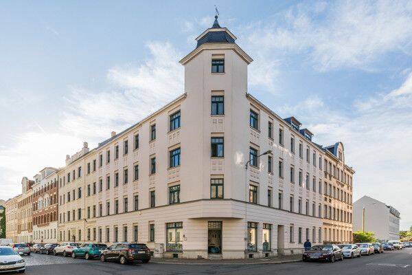 2 Raum Wohnung in Sanierung mit Einbauküche