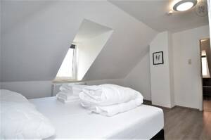 Schöne, helle Dachgeschosswohnung in Pfersee – 86157 Augsburg – Vorschaubild 7