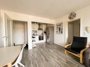 Kapitalanlage mit Weitblick - Vermietete 2,5-Zimmer-Wohnung in Freiburg – 79114 Freiburg im Breisgau – Vorschaubild 2
