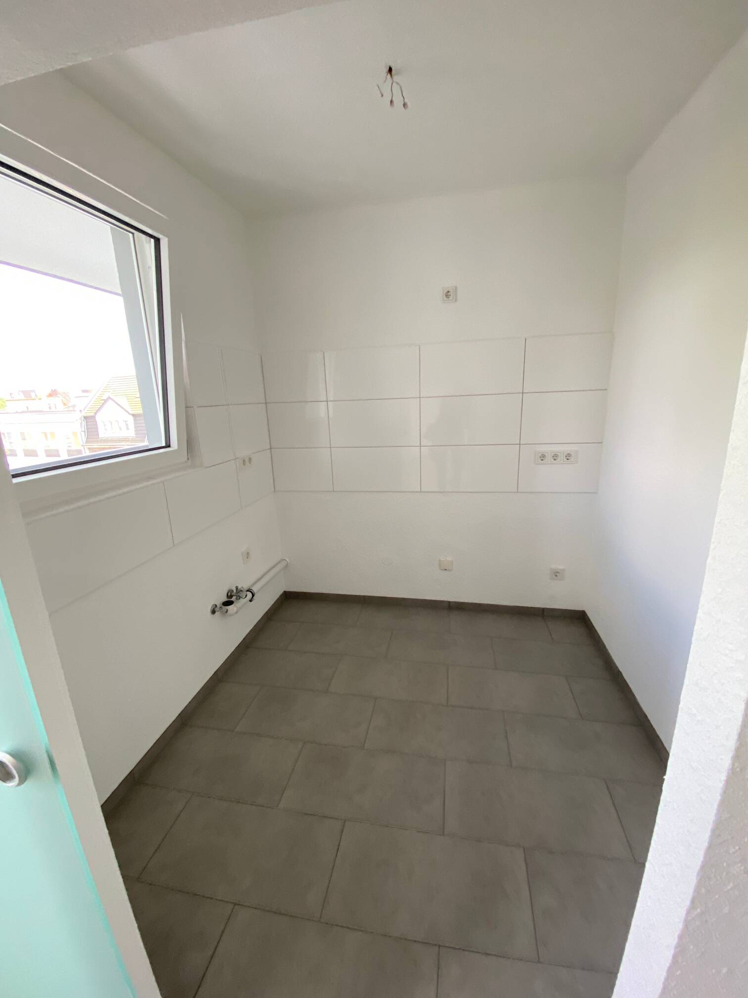 Top renovierte Single Wohnung Duisburg – Duisburg – Vorschaubild 6