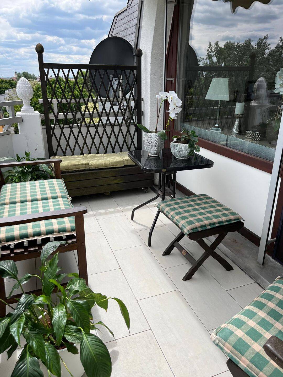 Komplett möblierte Wohnung mit Balkon in Grünruhelage! – Nürnberg – Vorschaubild 6
