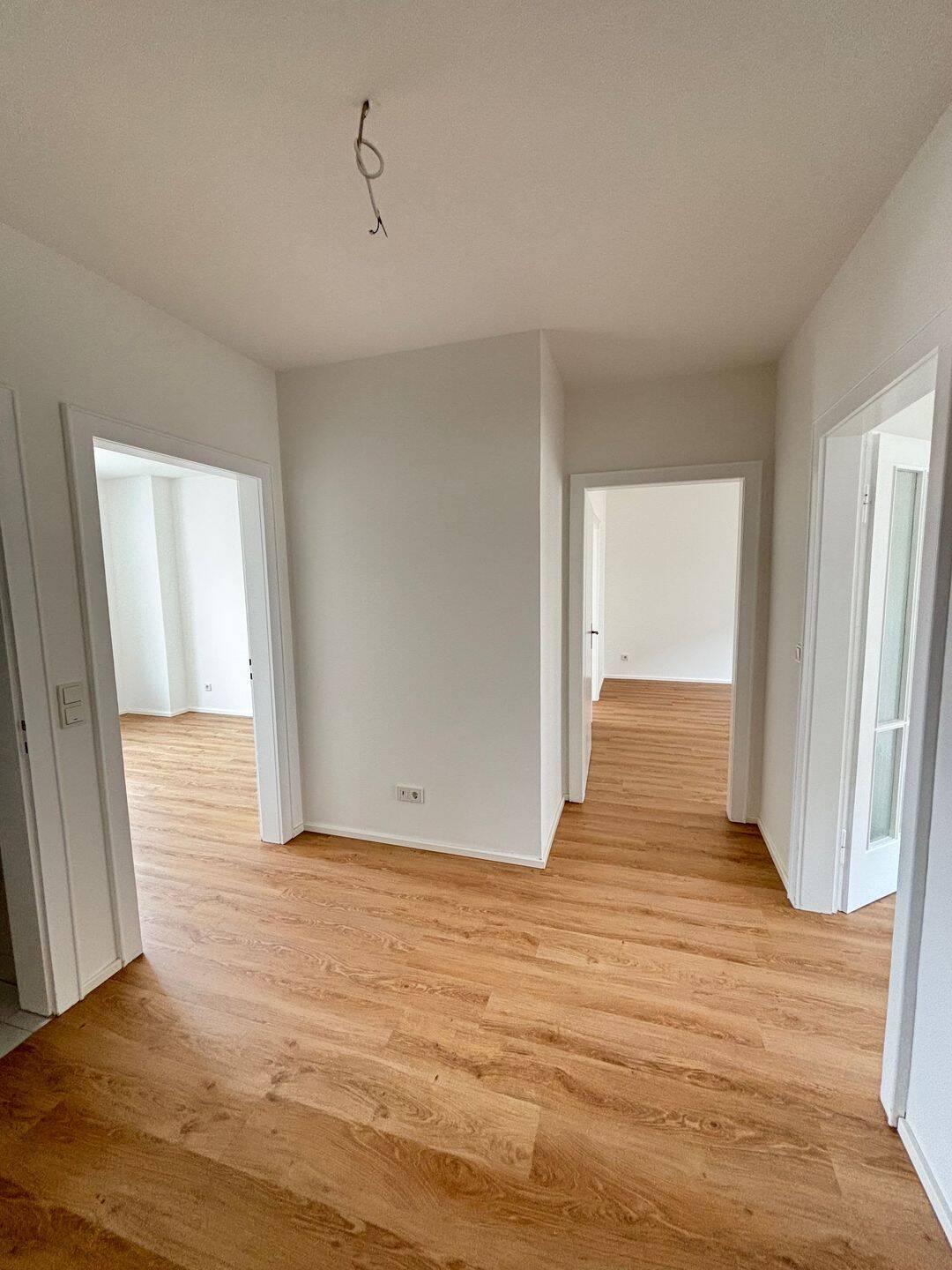 Kernsanierte 3ZKB Nähe Kleiner Markt
