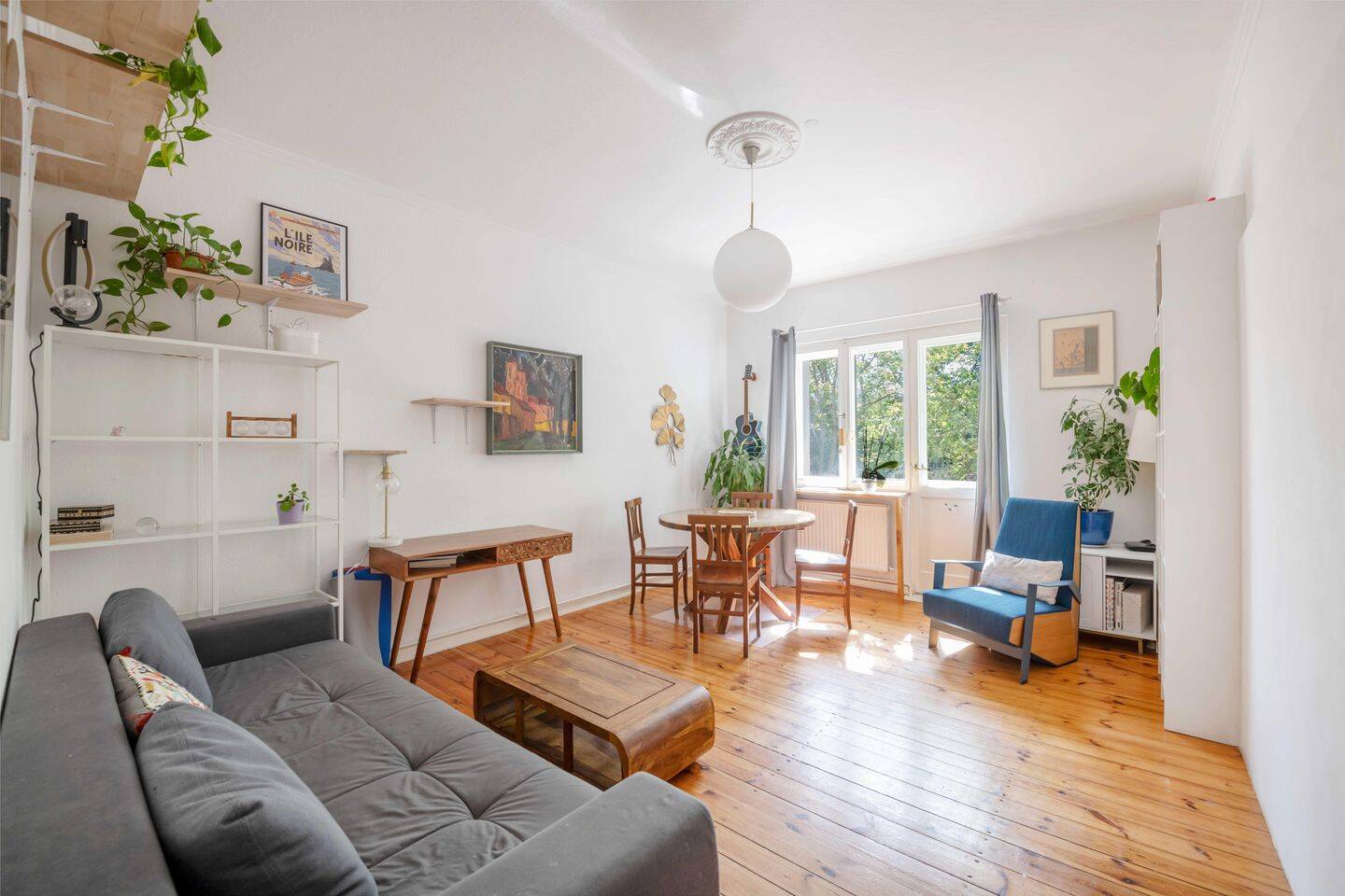 Bezugsfrei: Familiengerechter Altbau mit Balkon und Spielplatz ums Eck