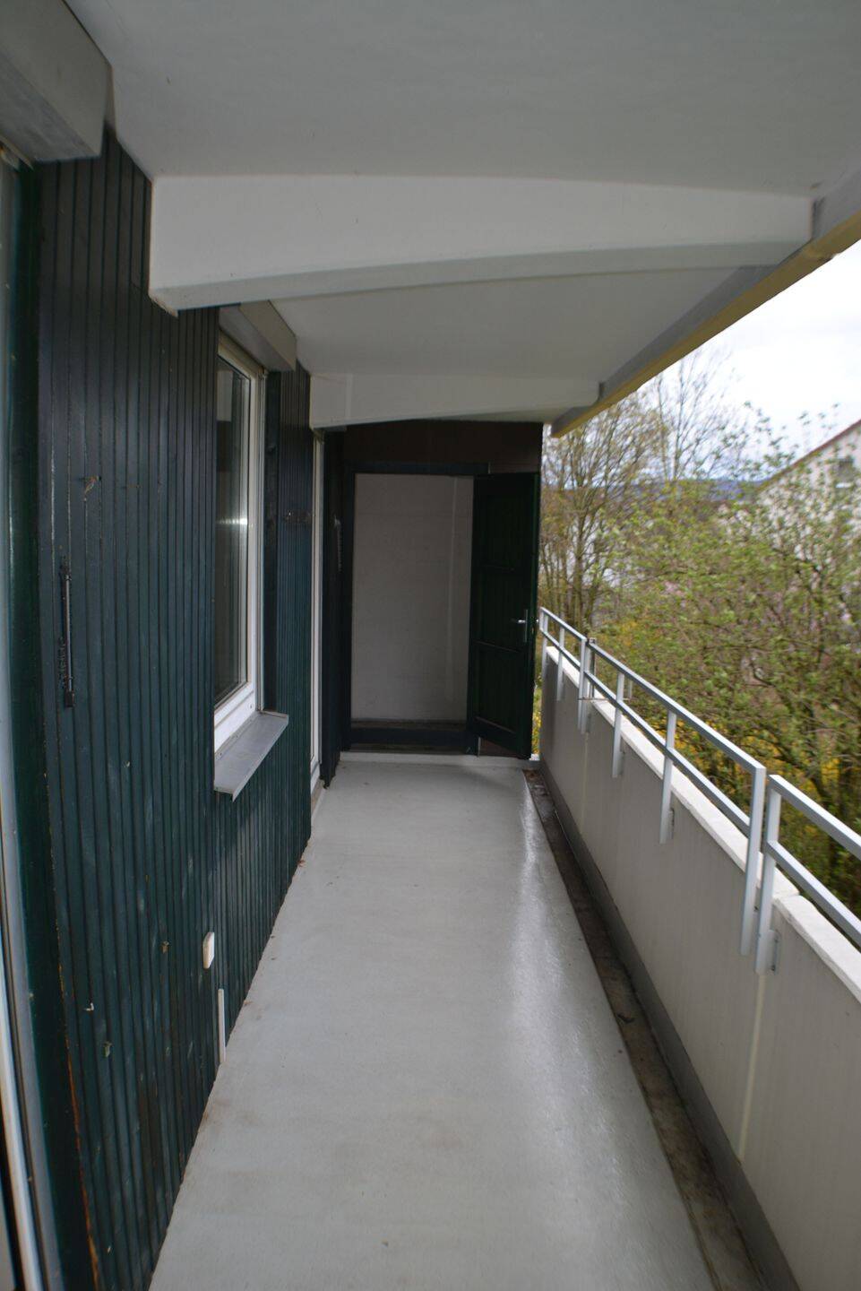 **Attraktive 4-Zimmer-Wohnung in Reutlingen –Hohbuch ** – Reutlingen – Vorschaubild 4