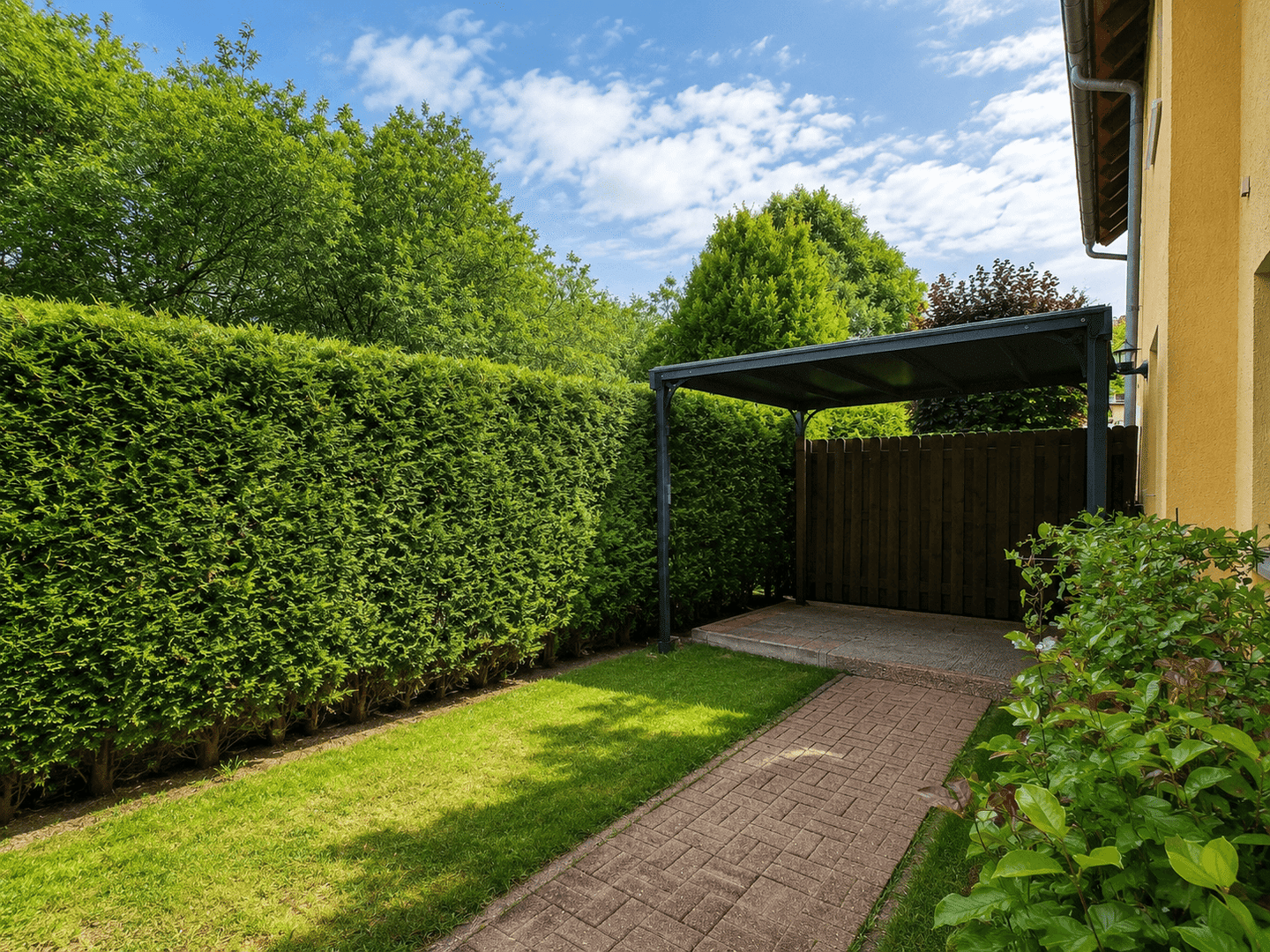 4,28 % Brutto-Rendite I Garage I Terrasse I Bad mit Wanne + Dusche I Fernwärme – Leipzig – Vorschaubild 5