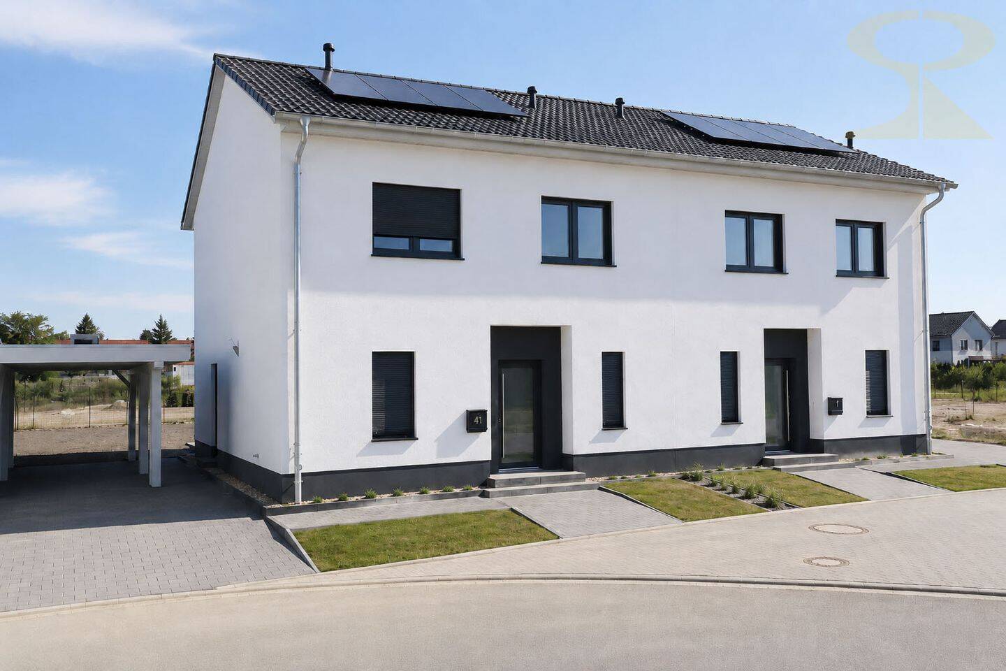 Energieeffiziente Neubau-DHH mit Carport und Stellplatz zur Miete in Dessau-Kochstedt - Verfügbarkeit: 2 von 6 – Dessau-Roßlau – Bild 1 von 9