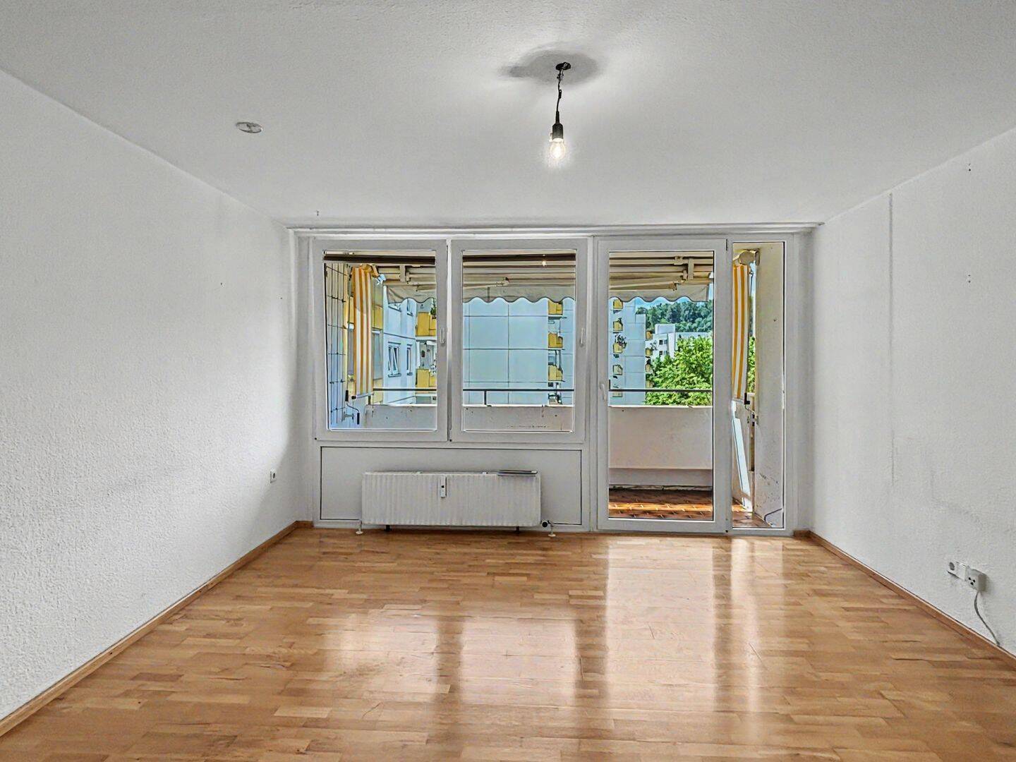 Ruhig wohnen in gefragter Lage - 3,5 Zimmer mit Balkon und Stellplatz – Stuttgart – Vorschaubild 3