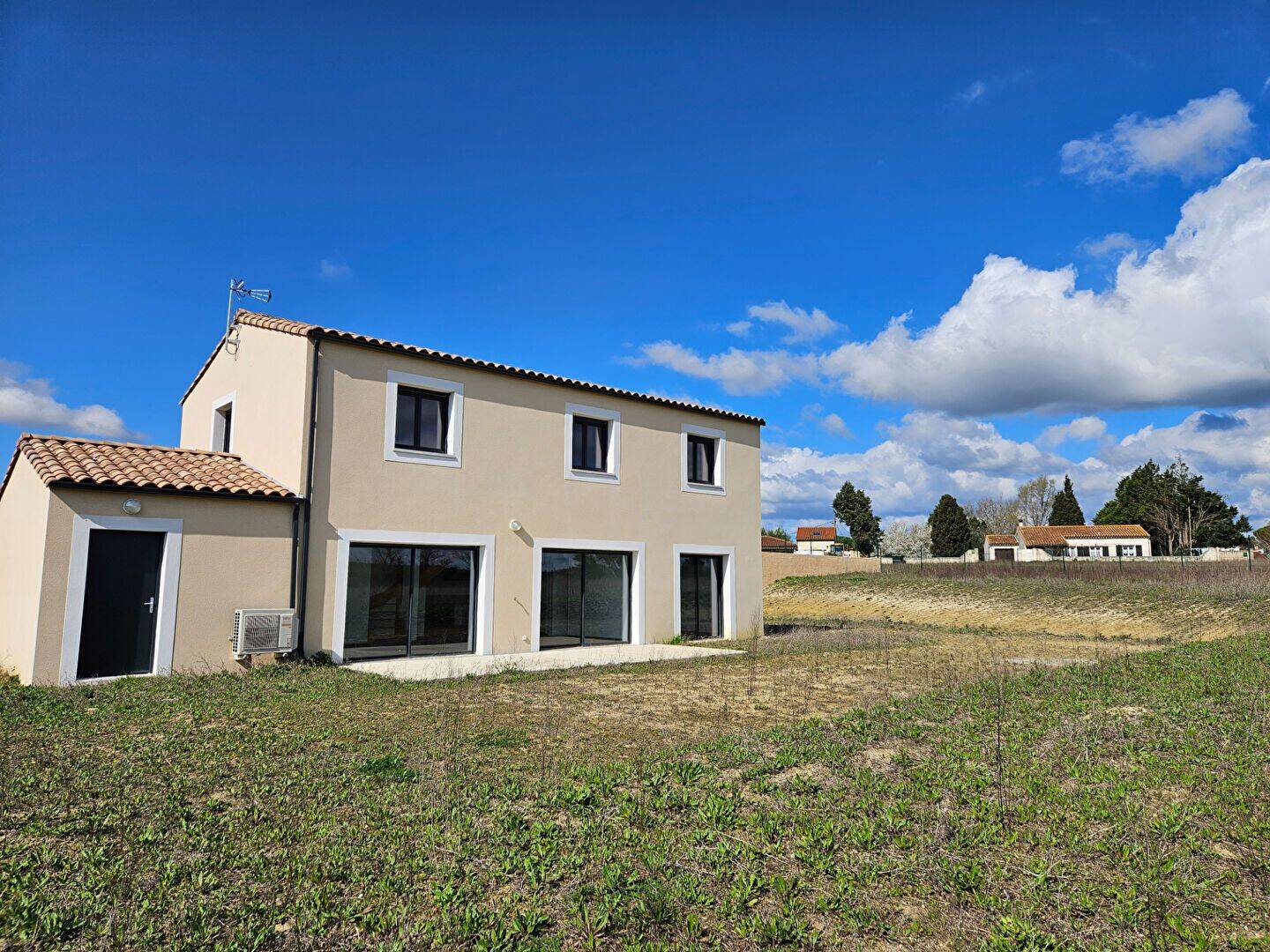 Maison 6 pièces 156 m² · à Lasbordes · 156 m² · 321 000 €