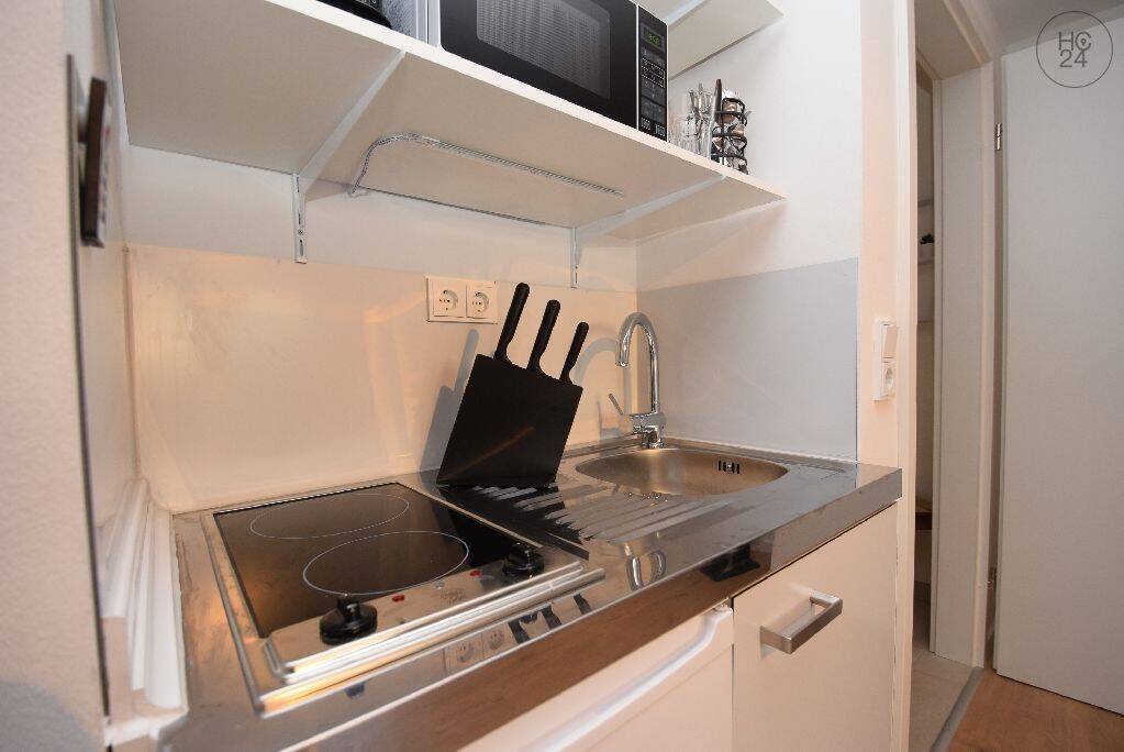 Möbliertes Apartment Nähe Barbarossaplatz – Köln – Vorschaubild 8