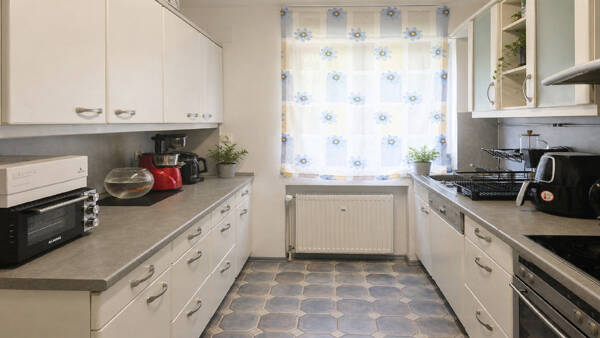 Etagenwohnung in 50859 Köln mit 85 m² kaufen