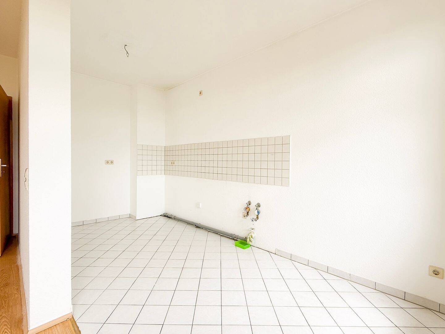 sofort bezugsfrei | Aufzug | Tageslichtbad | Kellerabteil – Leipzig – Vorschaubild 5