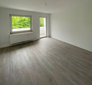 Komplett renovierte 2,5-Zimmer-Wohnung in Nähe City mit Balkon! – 45141 Essen – Vorschaubild 9