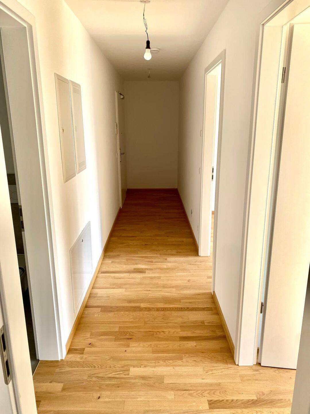 !!!Neuaubing!!! Moderne 3-Zimmer-Wohnung mit Balkon, Einbauküche & guter Anbindung in Neuaubing – München – Vorschaubild 8