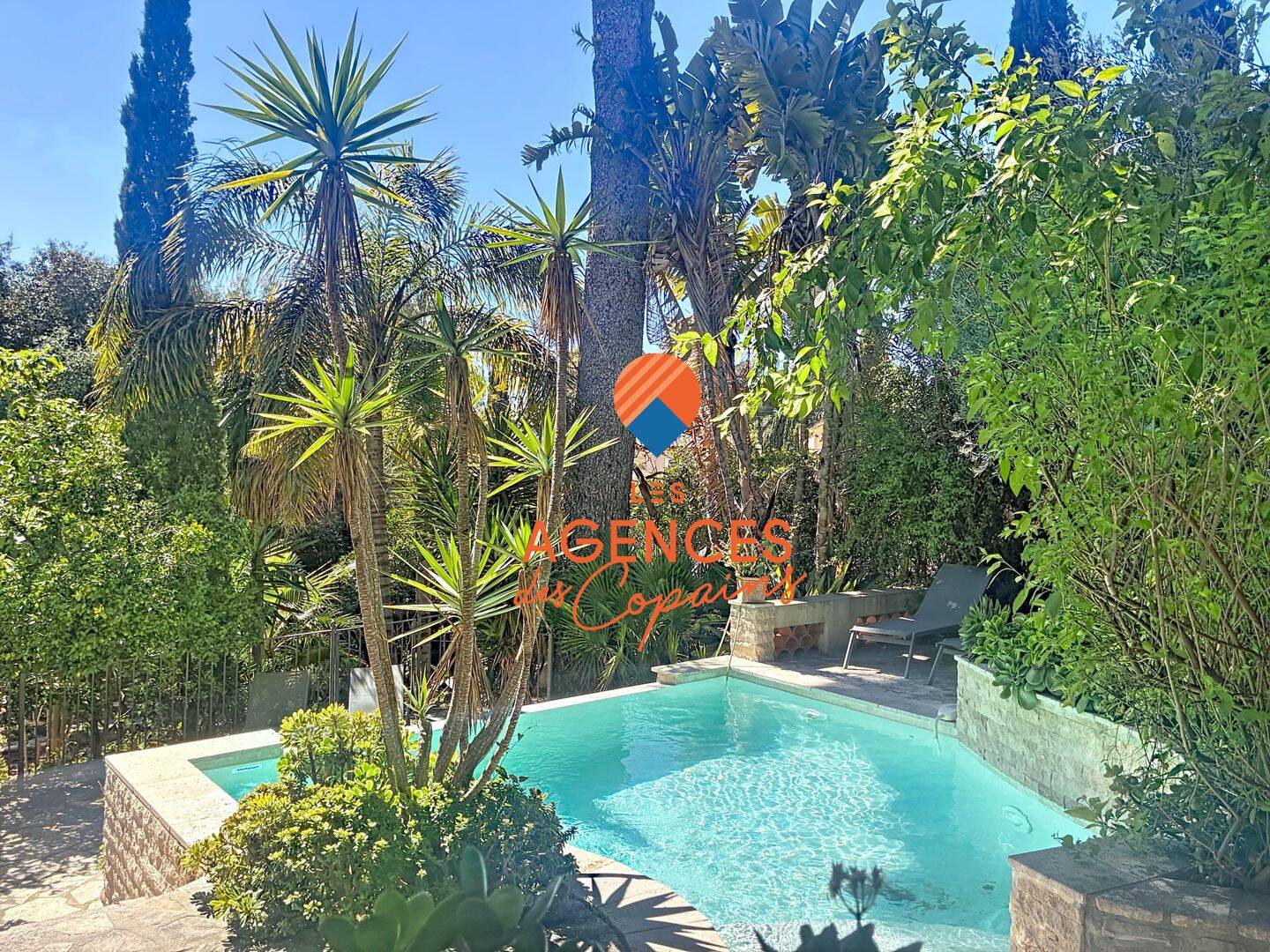 Maison 7 pièces 203 m² · à Sanary-sur-Mer · 202,5 m² · 1 870 000 €