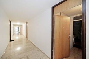 Vermietete 1-Zimmer-Citywohnung mit Loggia, nur wenige Gehminuten zum Westpark in München-Sendling! – 80686 München – Vorschaubild 5