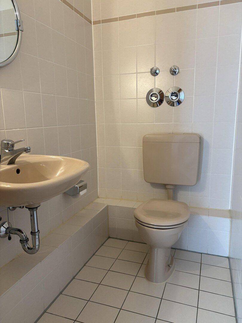 3-Zimmer Endetagen-Wohnung mit Südloggia und Tiefgaragen-Stellplatz – Norderstedt – Vorschaubild 7