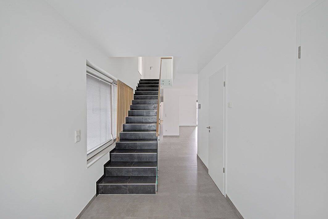 Luxuriöses Einfamilienhaus in Hohenbuschei – Dortmund – Vorschaubild 3