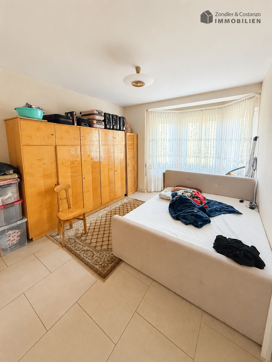 ZENTRALE WOHNLAGE IN S-OST: * 3,5-Zi.-Whg. * ca. 112,4 qm * EBK * 2 Balkone * TL-Bad * sep. WC * – Stuttgart – Vorschaubild 4