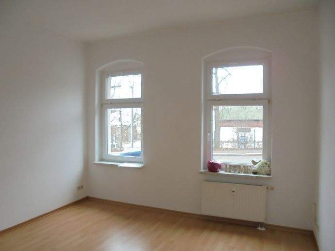 Schüffnerstr. - 1-Raum-WE- inkl. EBK, in ruhiger Seitenstrasse, zentrale Lage – Chemnitz – Vorschaubild 2