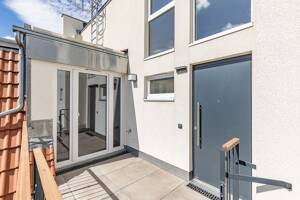 Modern two-level attic gallery – 13347 Berlin – Vorschaubild 2