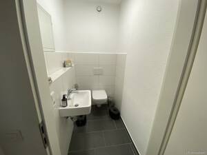 Attraktive Mietwohnung in Uni-Nähe mit Balkon, Keller und Tiefgaragenstellplatz – 26129 Oldenburg – Vorschaubild 8