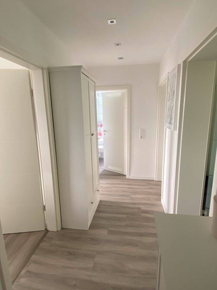 Schöne 2 Zimmer Wohnung mit Bolkon – Hannover – Vorschaubild 2