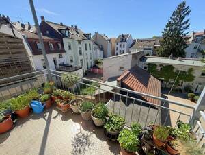 HISTORISCHER CHARME TRIFFT GEFRAGTE LAGE - 3-Zimmer-Altbauwohnung mit Balkon & Garage in Darmstadt – 64293 Darmstadt – Vorschaubild 7