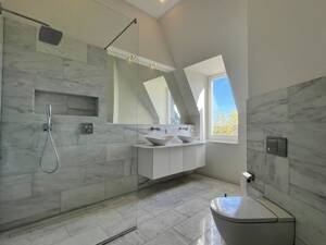 exklusives Dachgeschoss mit Stellplatz für 2-3 PKW, Kamin, Fußbodenheizung in Friedenau – 12159 Berlin – Vorschaubild 7