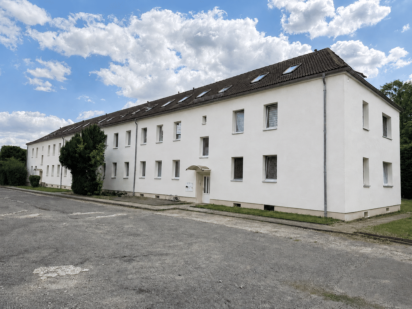 Erstbezug nach Sanierung! 2-Zimmerwohnung im Zentrum von Braunsbedra zu vermieten!