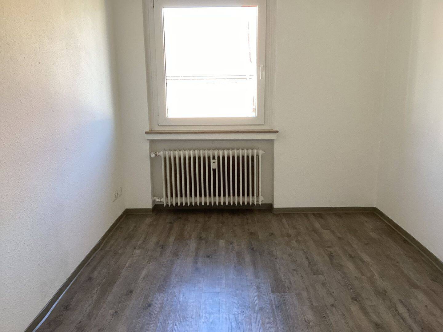 Sehr schöne 3-Zimmer-Wohnung mit Balkon in bester Lage! – Osnabrück – Vorschaubild 7