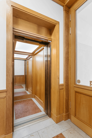 Stadtresidenz und Repräsentanz nahe Gendarmenmarkt - drei Einheiten mit Tiefgarage – 10117 Berlin – Vorschaubild 2