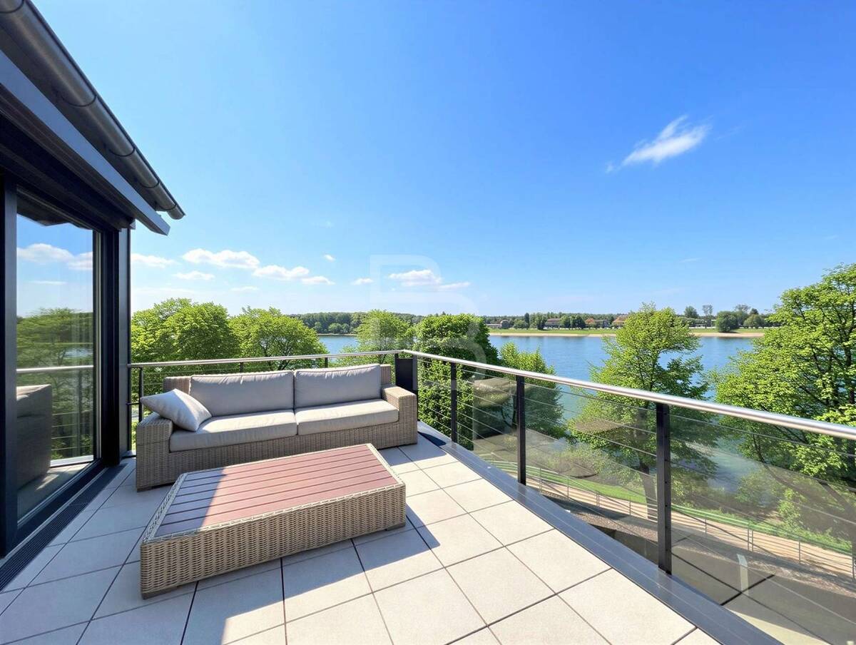 Rheinblick auf jeder Ebene - 195 m² Wohngefühl pur – 51149 Köln – Bild 1 von 9