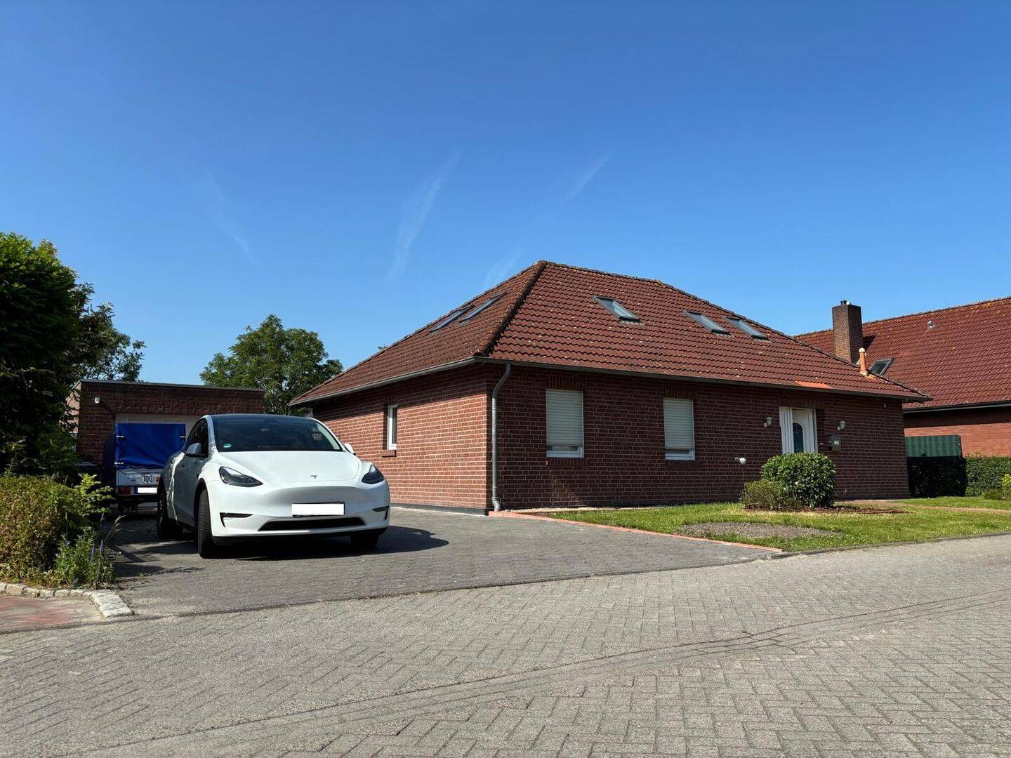 Moderner Bungalow mit viel Platz am Tief in Dornum – Dornum – Vorschaubild 3
