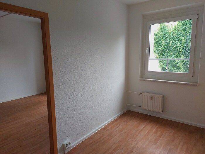 3 Raumwohnung in der 1 Etage mit Balkon – Leipzig – Vorschaubild 3