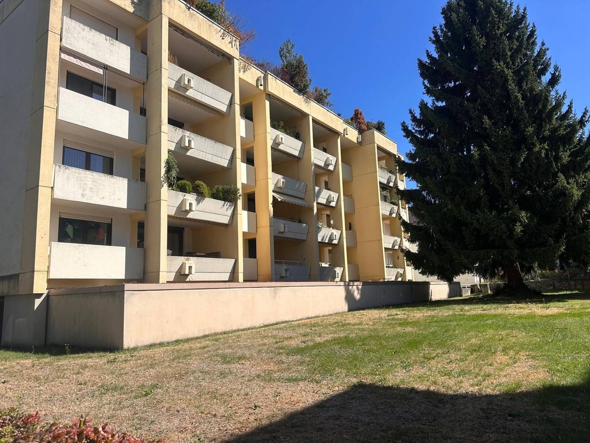 Etagenwohnung in 79183 Waldkirch mit 66 m² kaufen