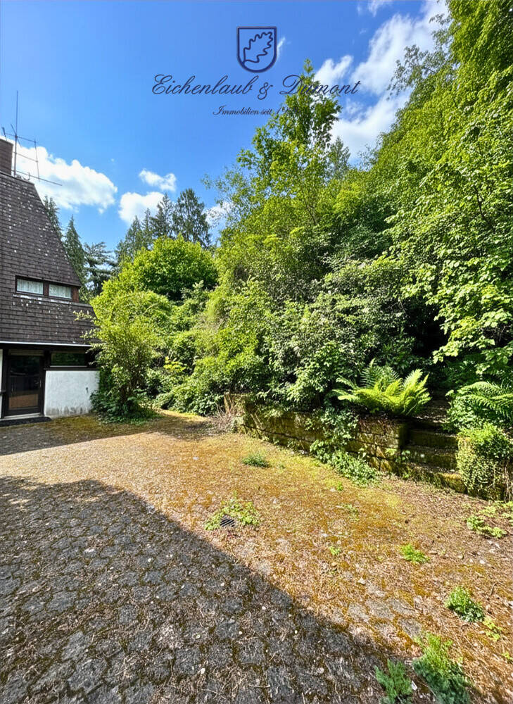 Einfamilienhaus mit ELW, tolles Grundstück mit Panoramablick über Saarbrücken – Saarbrücken – Vorschaubild 4