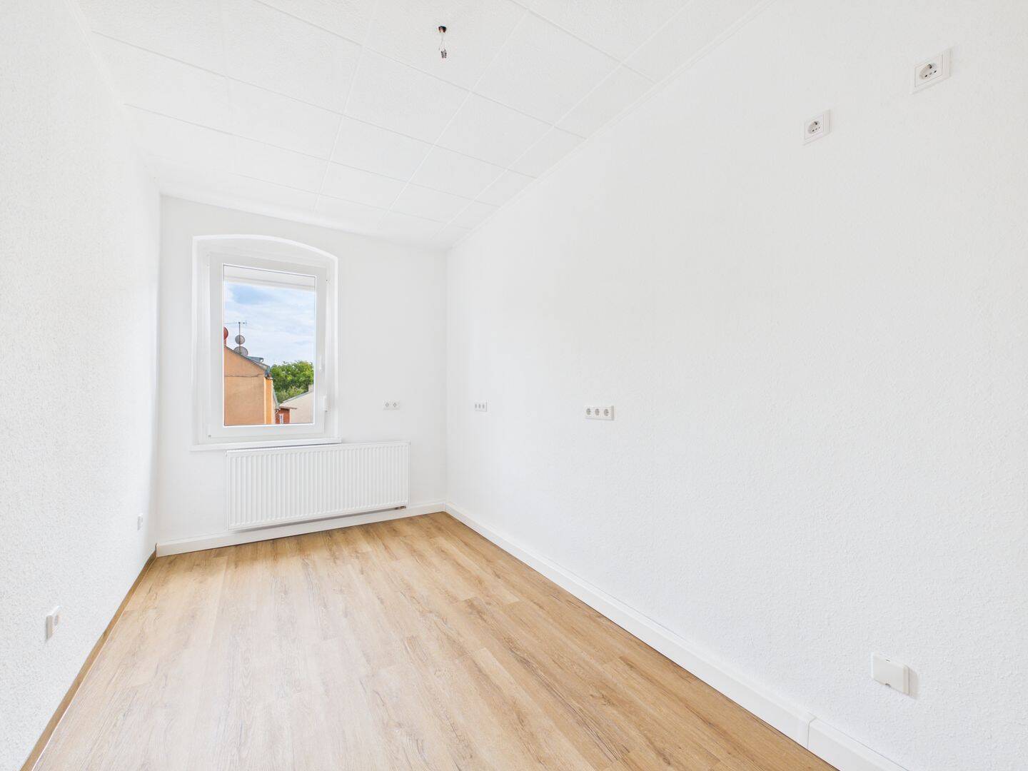 Erstbezug n. Sanierung! Traumhafte 3 Zimmer Wohnung auf 75m² in Nürnberg mit Bad neu uvm.! – Nürnberg – Vorschaubild 6