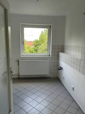 Zentral. Hell. Bezugsfertig - 4 Zimmer mit Balkon im Herzen der Stadt – 38226 Salzgitter – Vorschaubild 5