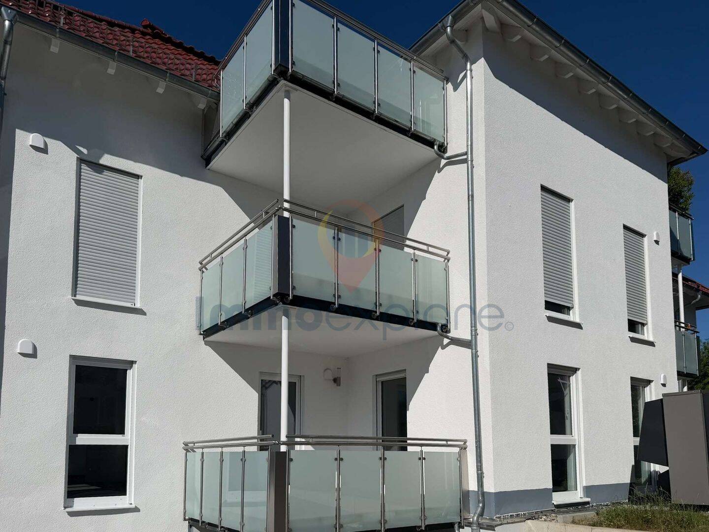 Erdgeschosswohnung mit Balkon - Hochwertige Neubauwohnung im Herzen der Usinger Innenstadt