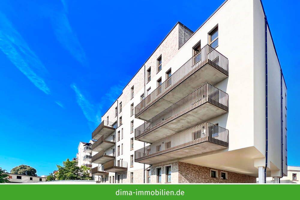 ERSTBEZUG! DG-Maisonette mit gr. Balkon, Vollbad en Suite, Gäste-Bad, Aufzug, Tiefgarage u.v.m. – Leipzig – Vorschaubild 4