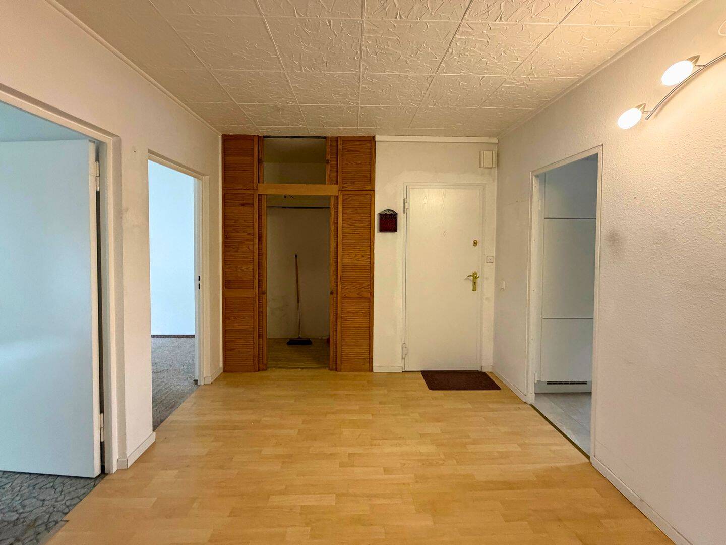 Wohnen im Englischen Viertel: 4 Zimmer voller Chancen – Berlin – Vorschaubild 4
