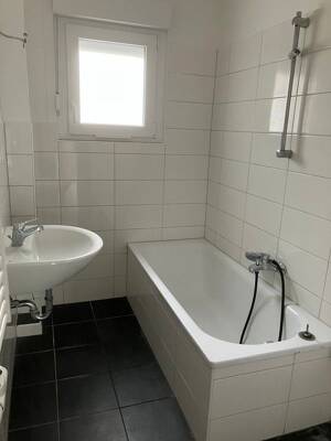 Willkommen Zuhause: ansprechende 4-Zimmer-Wohnung – 45899 Gelsenkirchen – Vorschaubild 2