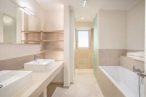 Raum für mehr! Außergewöhnlich großzügige und elegante Ensemblevilla. – 81927 München – Vorschaubild 9
